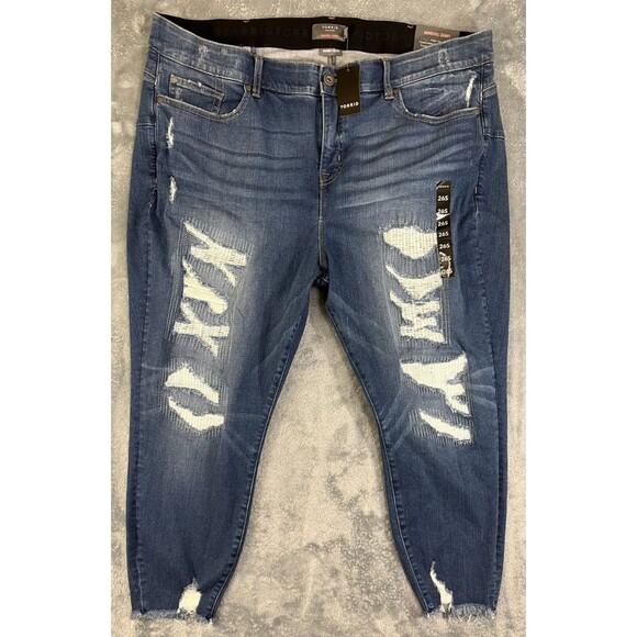 NEW Torrid Jeans Bombshell Skinny Women's 26S Premium Stretch High Rise 44x24 - Picture 1 of 14